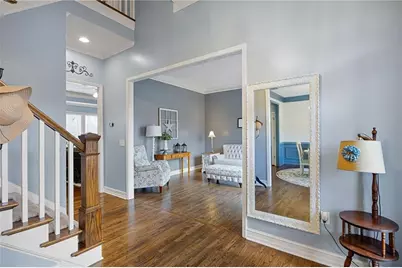 1027 Creek Side Drive, Canton, GA 30115 - Photo 4