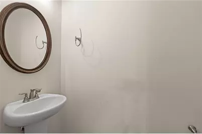 1053 Shadow Glen Dr, Fairburn, GA 30213 - Photo 18