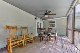 5855 Wills Lake Rd, Cumming, GA 30040 - Photo 36