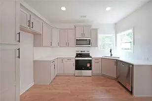 235 W Woods Dr, Dahlonega, GA 30533 - Photo 8