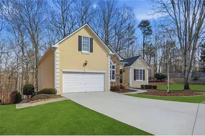 550 Pine Rock Trail, Sugar Hill, GA 30518 - Photo 2