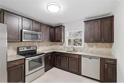 550 Pine Rock Trail, Sugar Hill, GA 30518 - Photo 32