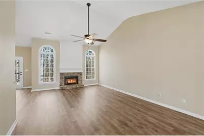 550 Pine Rock Trail, Sugar Hill, GA 30518 - Photo 8