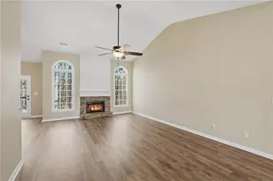 550 Pine Rock Trail, Sugar Hill, GA 30518 - Photo 8