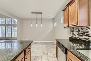 2605 Gateview Ct, Cumming, GA 30040 - Photo 10