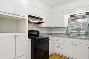 2378 Cambridge St, Snellville, GA 30078 - Photo 14