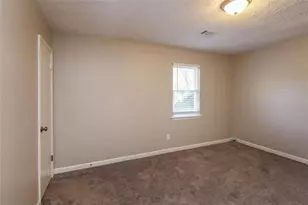 781 Brighton Dr, Lawrenceville, GA 30043 - Photo 12