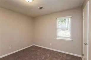 781 Brighton Dr, Lawrenceville, GA 30043 - Photo 6