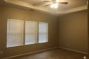 7923 Keepsake Ln, Flowery Branch, GA 30542 - Photo 6