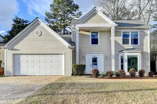 200 Pine Bridge Trail, Alpharetta, GA 30022 - Photo 2