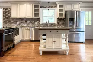 3115 Brookview Road SE, Marietta, GA 30067 - Photo 10