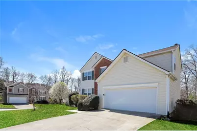 2904 Jasmine Brook Court, Dacula, GA 30019 - Photo 2