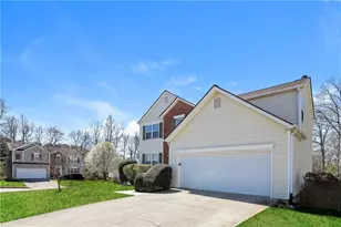 2904 Jasmine Brook Ct, Dacula, GA 30019 - Photo 2