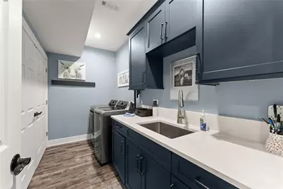 8140 Lanier, Cumming, GA 30041 - Photo 32