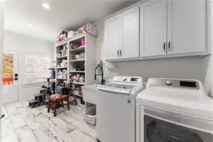 8140 Lanier, Cumming, GA 30041 - Photo 20