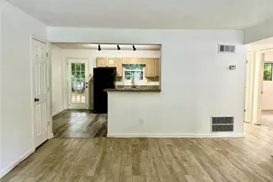 3665 Chestnut Dr, Atlanta, GA 30340 - Photo 12