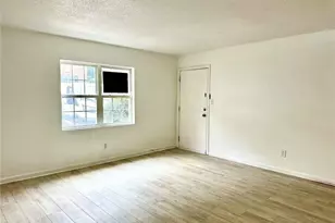 3665 Chestnut Dr, Atlanta, GA 30340 - Photo 6