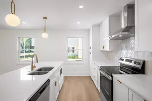 713 Pine Chase Ct, Lawrenceville, GA 30043 - Photo 12