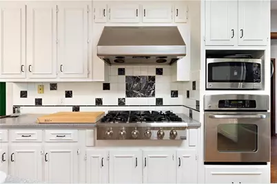 3354 Floral Court, Suwanee, GA 30024 - Photo 10