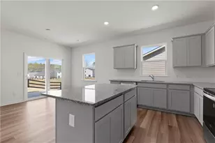 3095 Orwell Dr, Gainesville, GA 30507 - Photo 6