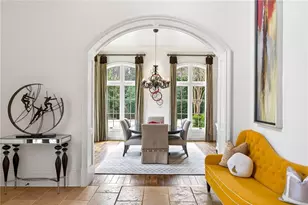 5148 Powers Ferry Rd NW, Sandy Springs, GA 30327 - Photo 4