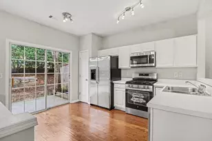 3142 Commonwealth Way, Alpharetta, GA 30004 - Photo 10