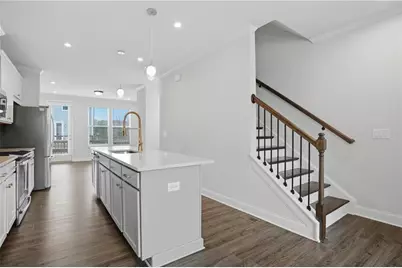 2631 Creekside Drive NW, Atlanta, GA 30318 - Photo 10