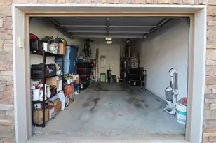 2213 Triple Crown Ln, Lithonia, GA 30058 - Photo 30