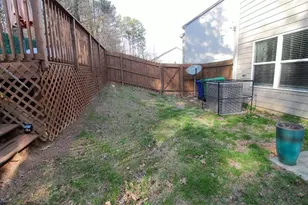 2213 Triple Crown Ln, Lithonia, GA 30058 - Photo 34