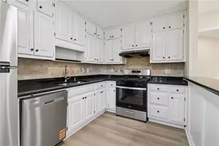 105 Running Bear Trail, Fayetteville, GA 30214 - Photo 10