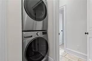 1532 Huntingdon Trail, Atlanta, GA 30350 - Photo 58