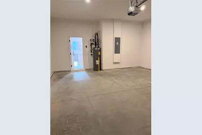 4326 Buttonwood Ln, Lilburn, GA 30047 - Photo 20