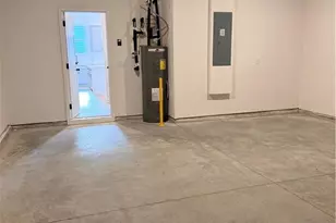 4326 Buttonwood Ln, Lilburn, GA 30047 - Photo 20