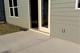 4326 Buttonwood Ln, Lilburn, GA 30047 - Photo 16