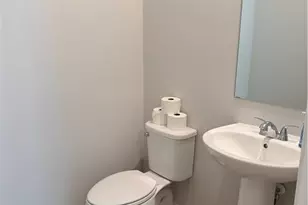 4326 Buttonwood Ln, Lilburn, GA 30047 - Photo 8