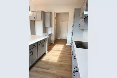 4326 Buttonwood Ln, Lilburn, GA 30047 - Photo 14