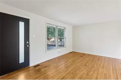 2474 Warwick Circle NE, Atlanta, GA 30345 - Photo 6