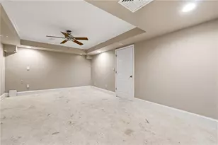 5695 Glen Errol Rd NW, Sandy Springs, GA 30327 - Photo 36