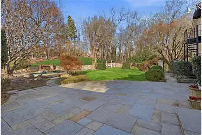 5695 Glen Errol Road NW, Sandy Springs, GA 30327 - Photo 48