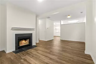 206 Village Square Dr, Woodstock, GA 30188 - Photo 10