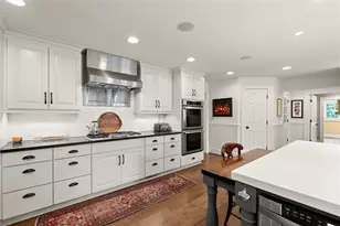 4683 Magnolia Circle SE, Marietta, GA 30067 - Photo 10