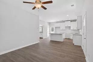 200 Maddux St, Fayetteville, GA 30214 - Photo 14