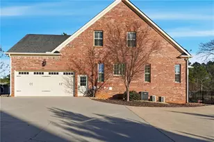 18 Starlight Dr NW, Cartersville, GA 30121 - Photo 4