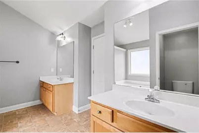 4072 Creekrun Circle, Buford, GA 30519 - Photo 4