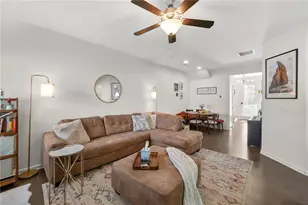 5140 Madeline Pl, Stone Mountain, GA 30083 - Photo 4