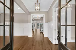 24 The Landing, Atlanta, GA 30350 - Photo 4