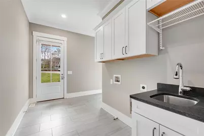 24 The Landing, Atlanta, GA 30350 - Photo 34