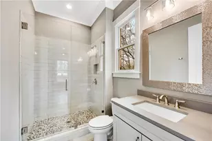 24 The Landing, Atlanta, GA 30350 - Photo 30