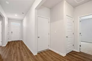 512 Great Salt Ln, Hoschton, GA 30548 - Photo 2