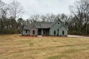 305 Springtime Way, Monroe, GA 30655 - Photo 2